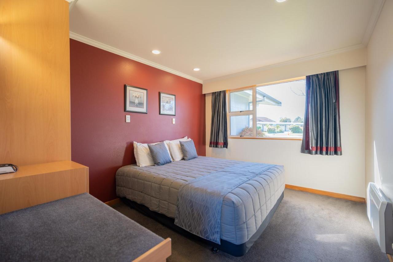 Te Anau Motel & Apartments Ngoại thất bức ảnh
