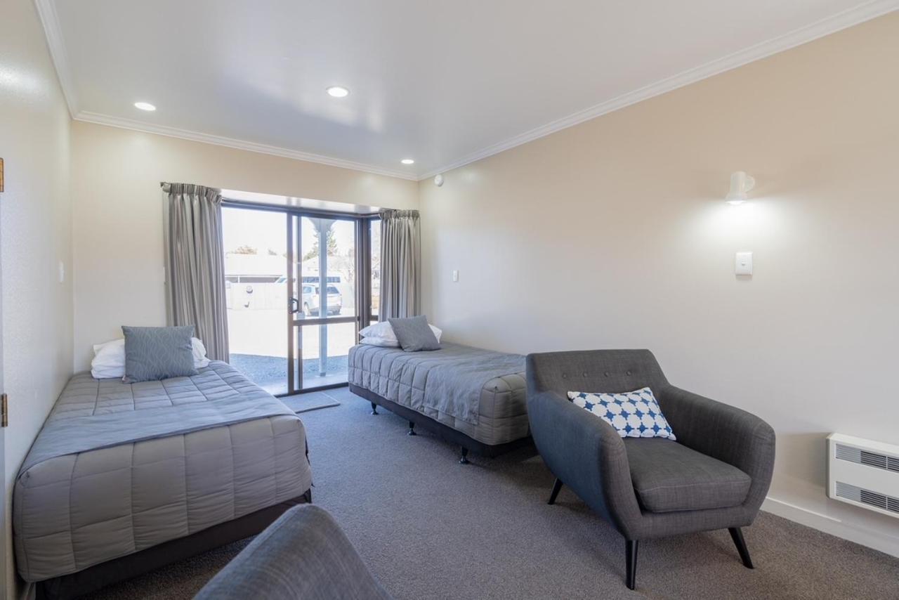 Te Anau Motel & Apartments Ngoại thất bức ảnh